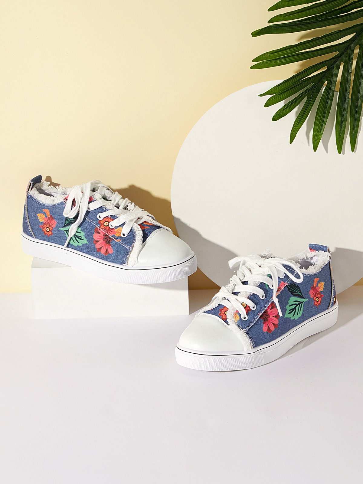All Season Sneakers&athletic