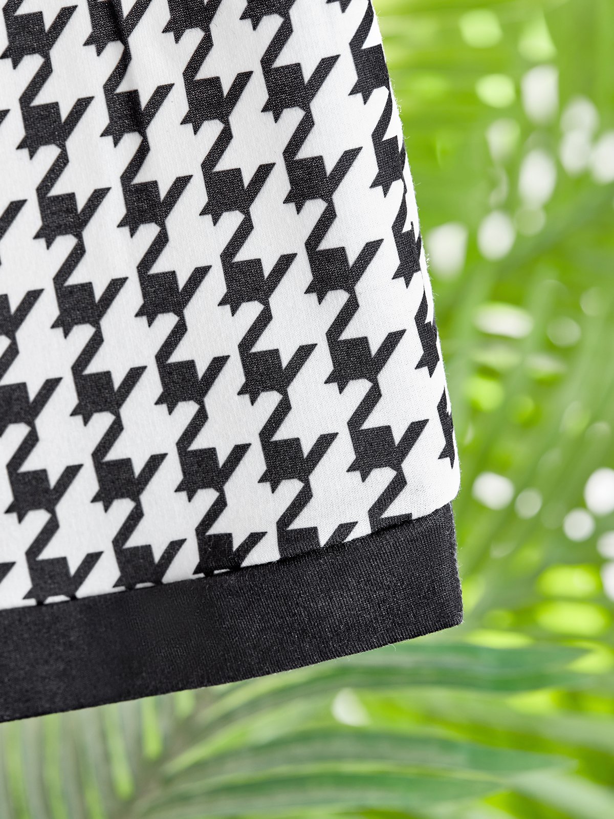 Houndstooth Casual Fit Shorts