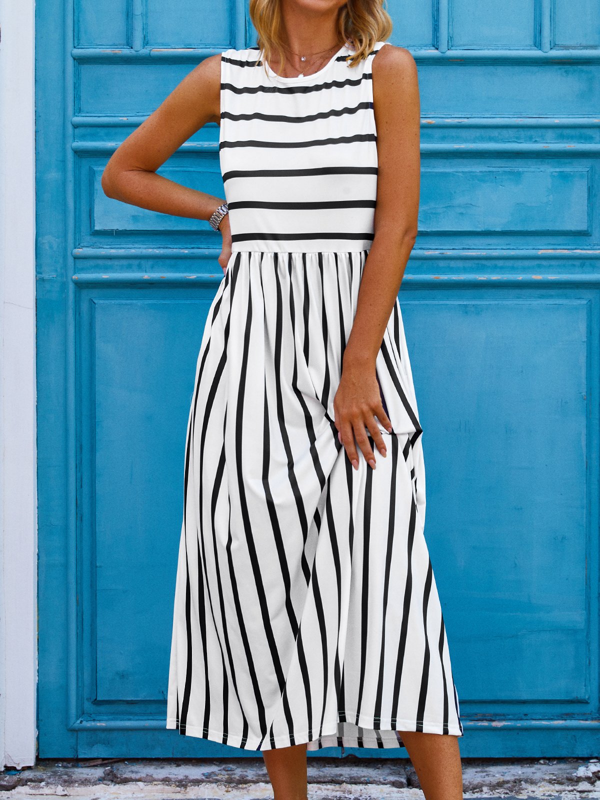 Loose Casual Striped Crew Neck Midi