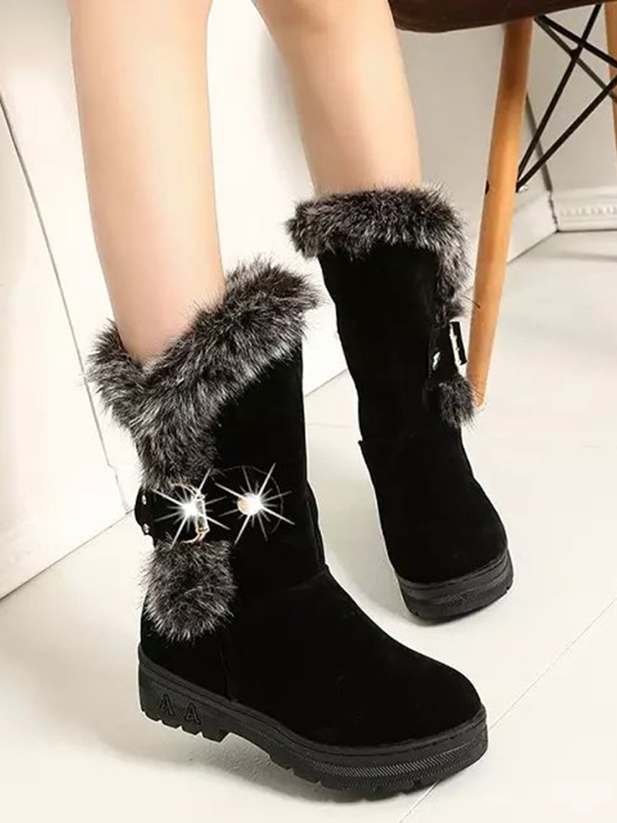 Simple Metal Wool Stitching And Velvet Warm Snow Snow Boots