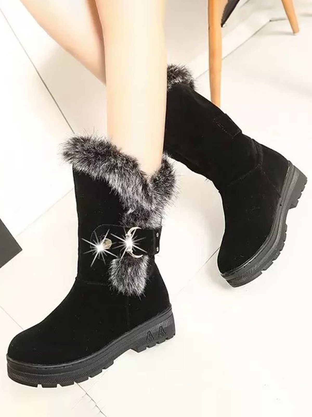 Simple Metal Wool Stitching And Velvet Warm Snow Snow Boots