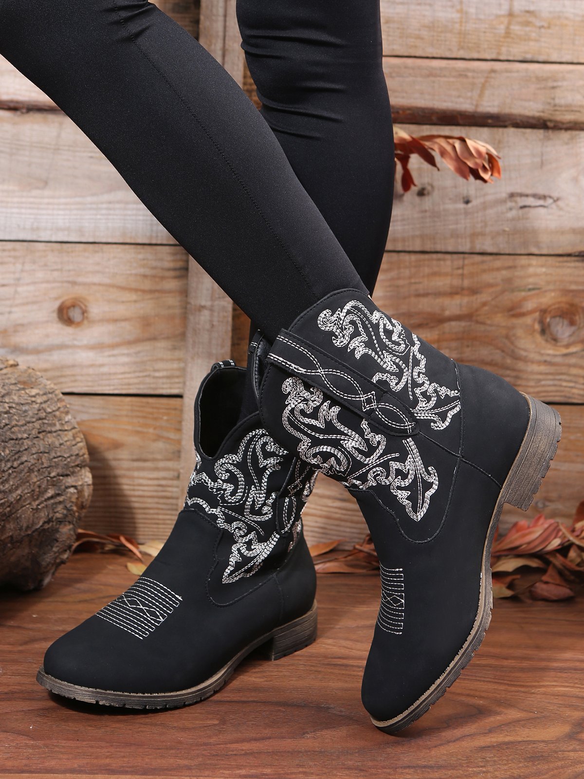Retro Ethnic Embroidered Cowboy Cowboy Boot