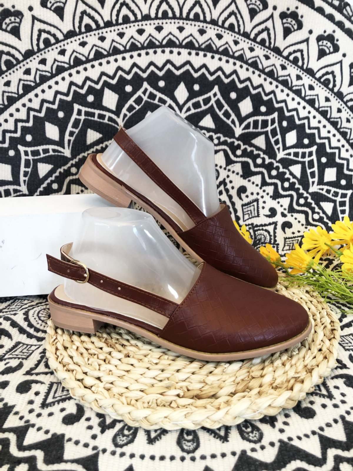 Leather Flats/loafers
