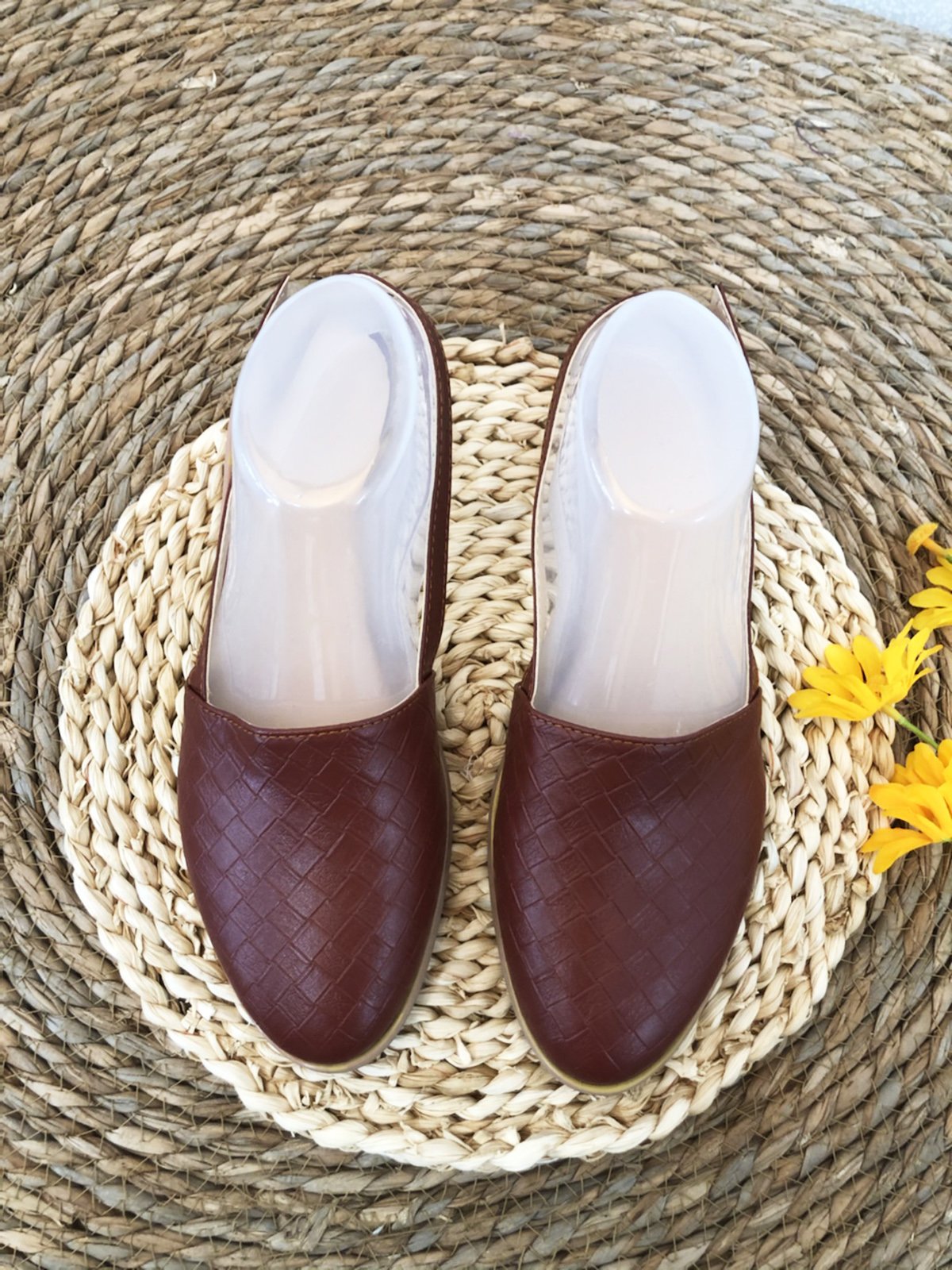 Leather Flats/loafers
