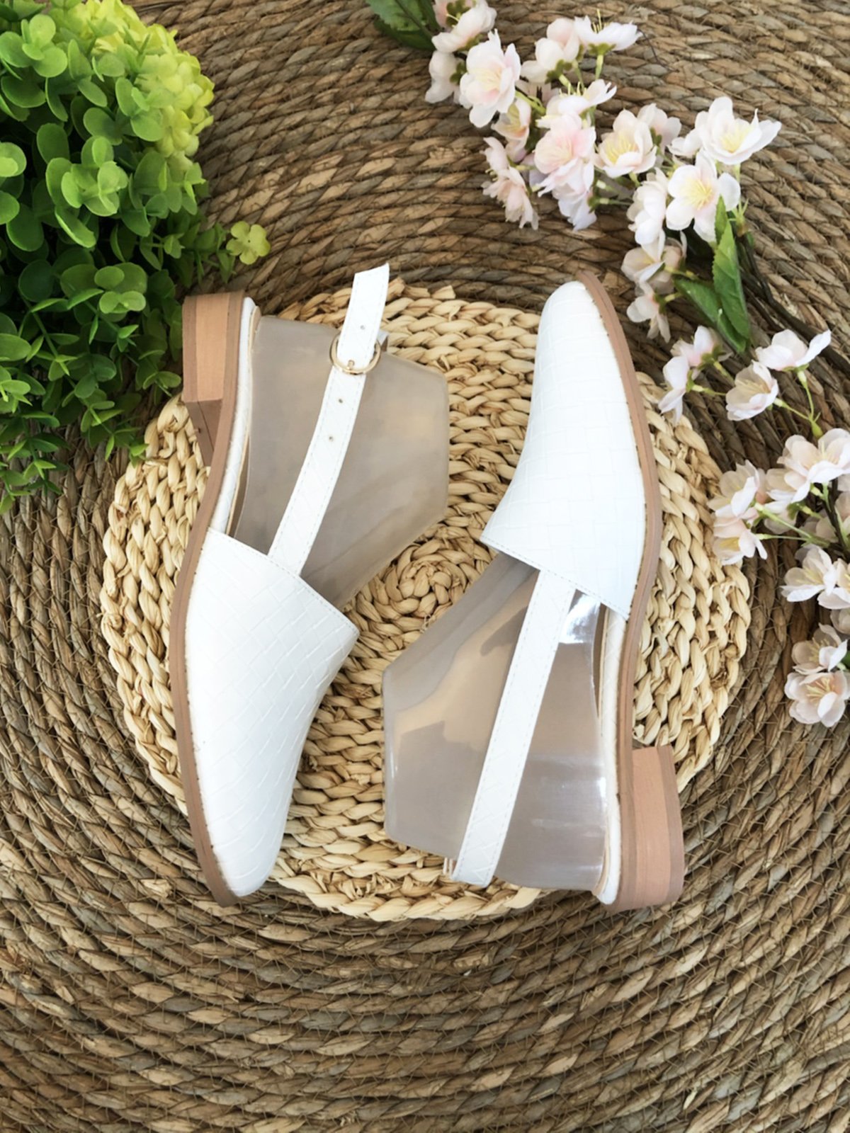 Leather Flats/loafers