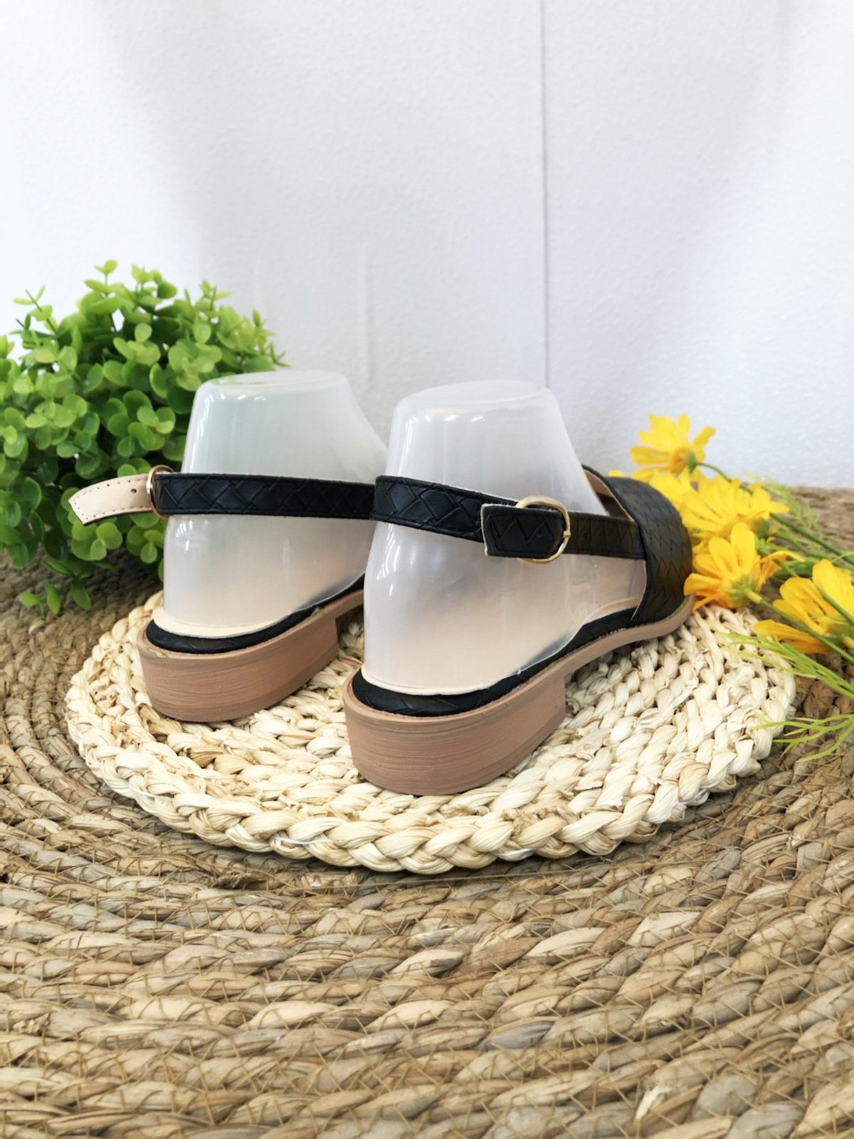 Leather Flats/loafers