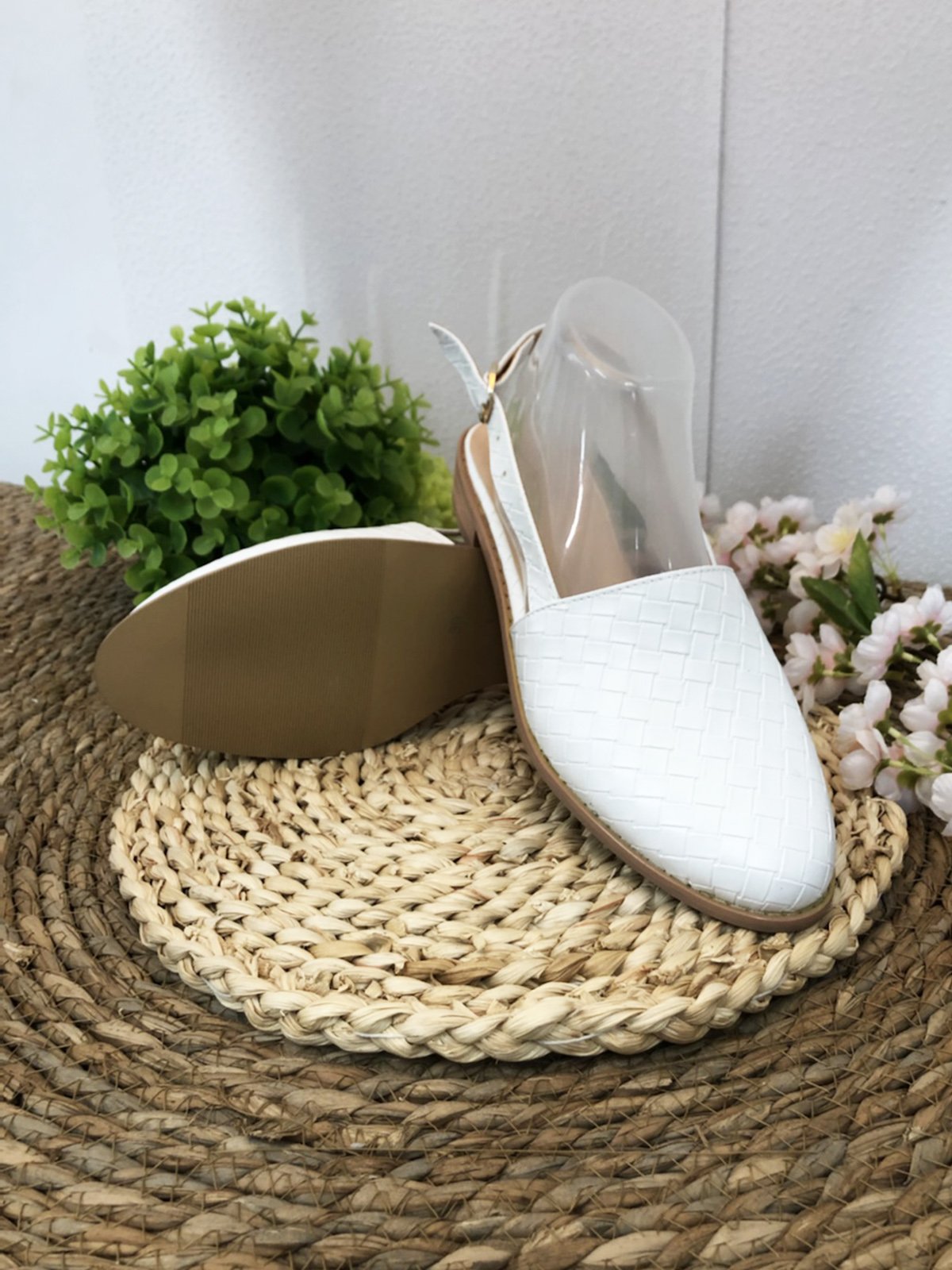 Leather Flats/loafers