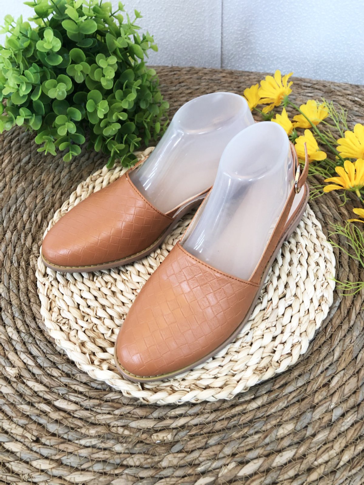 Leather Flats/loafers