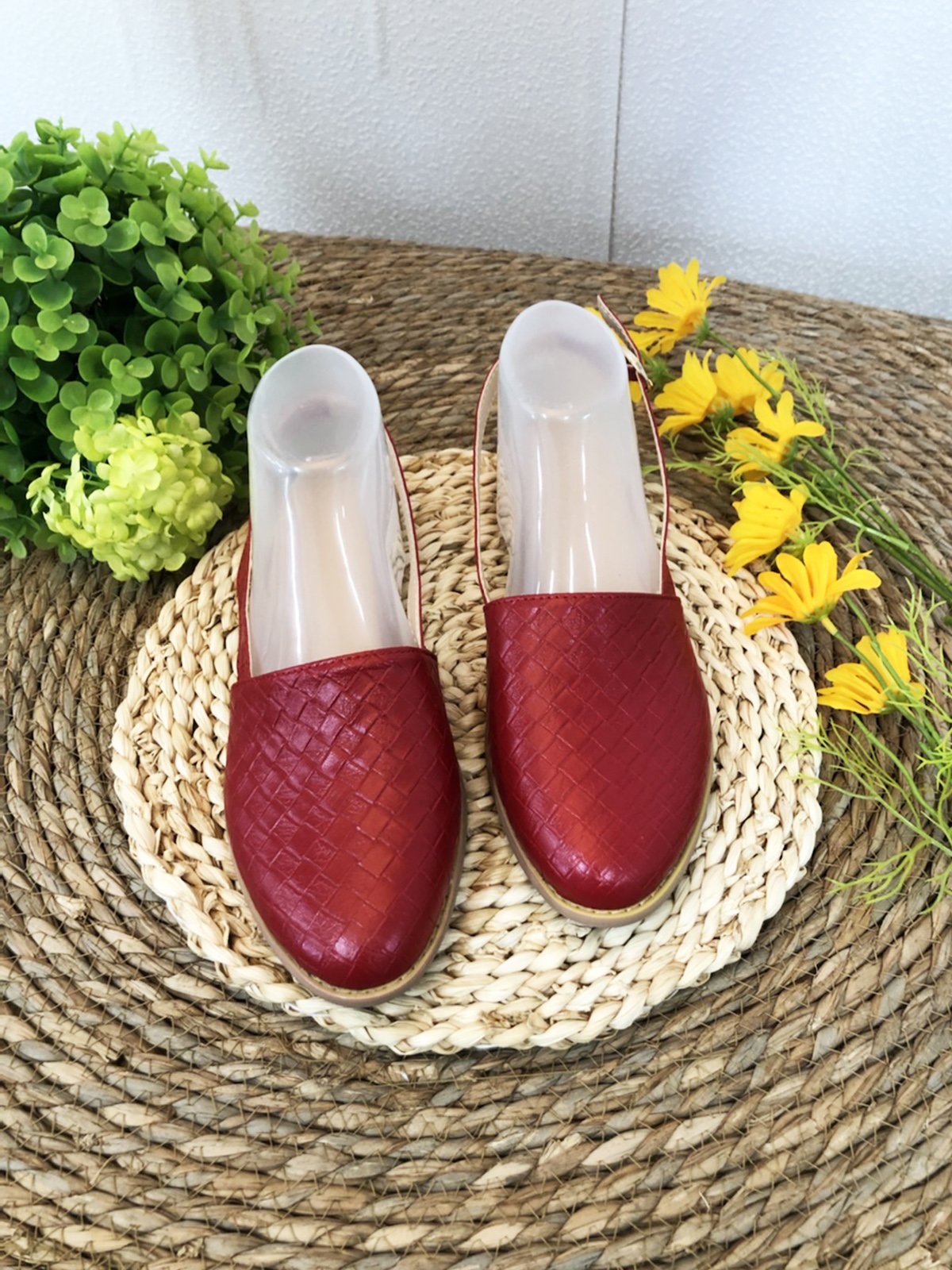 Leather Flats/loafers