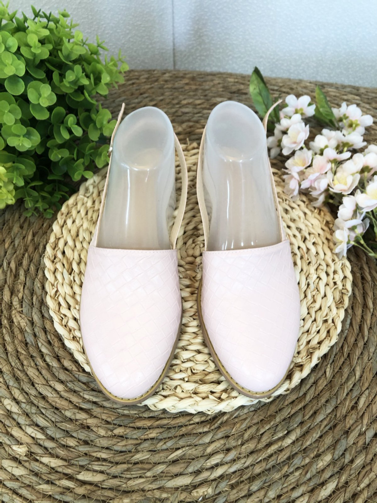 Leather Flats/loafers
