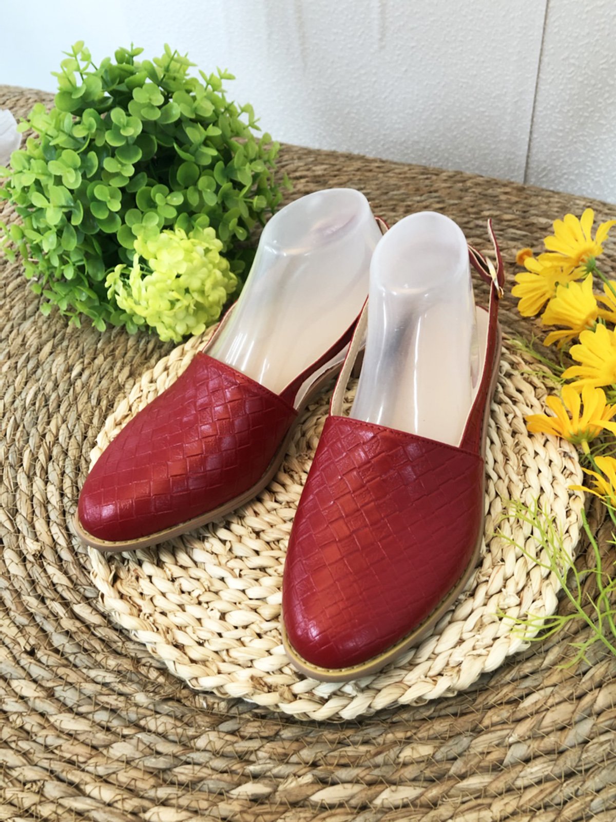 Leather Flats/loafers