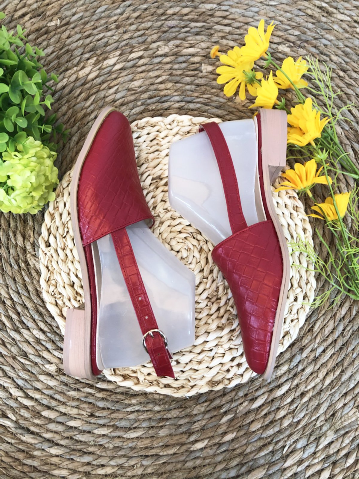 Leather Flats/loafers
