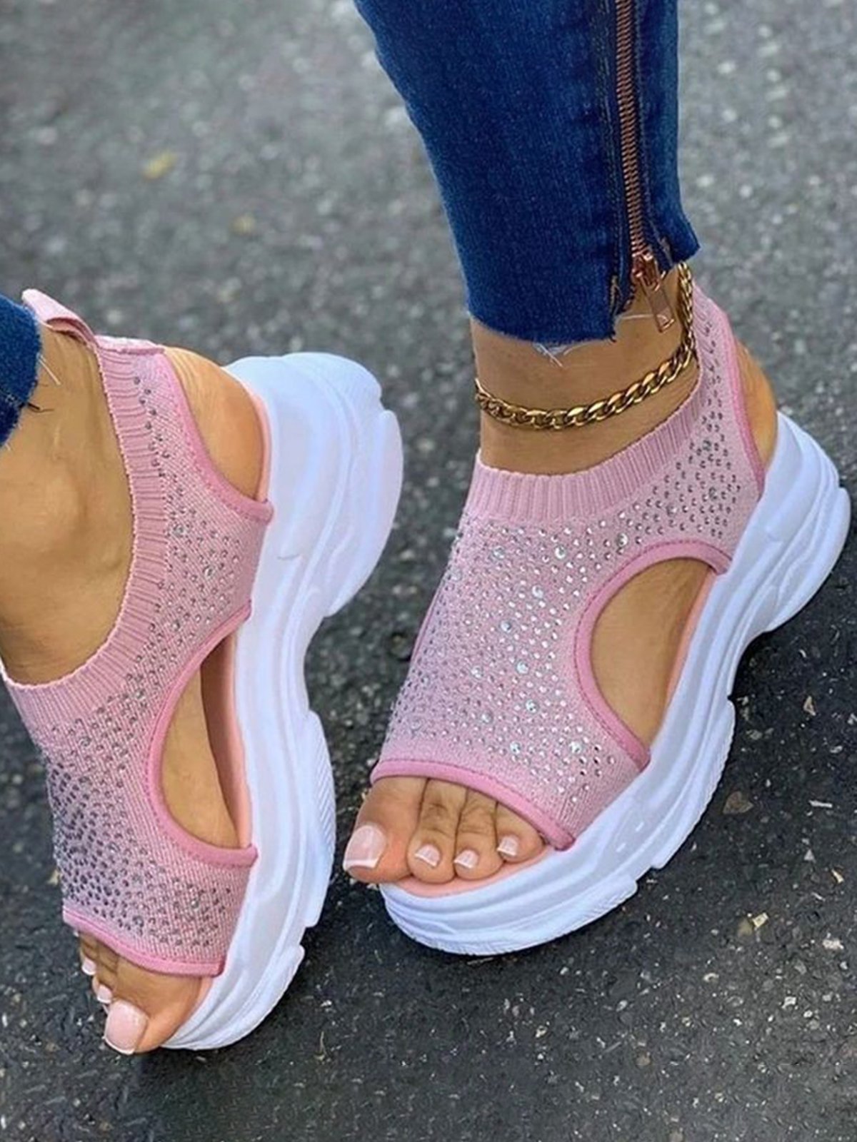 Plain Summer Sports Wearable Sports & Outdoor Mesh Fabric Plus Size Slip On Sports Sandals Sneakers for Women