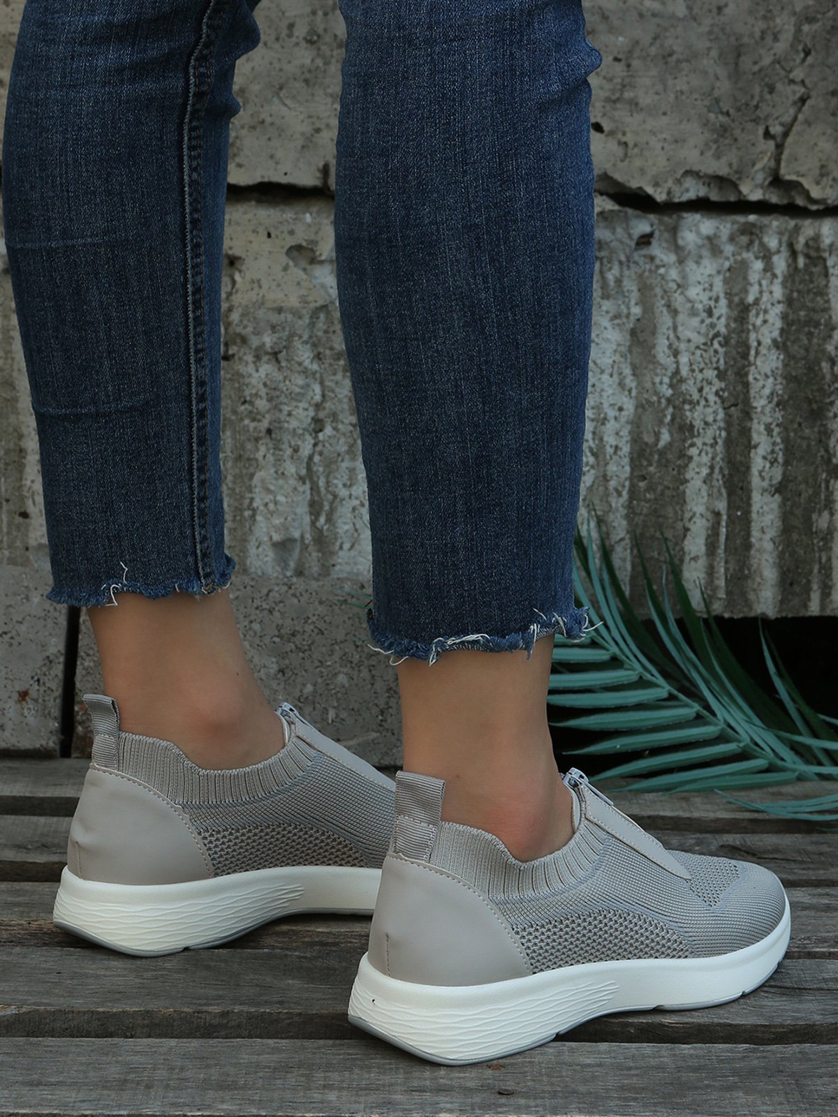 Leopard Print Plain Zip Panel Comfortable Flyknit Sneakers