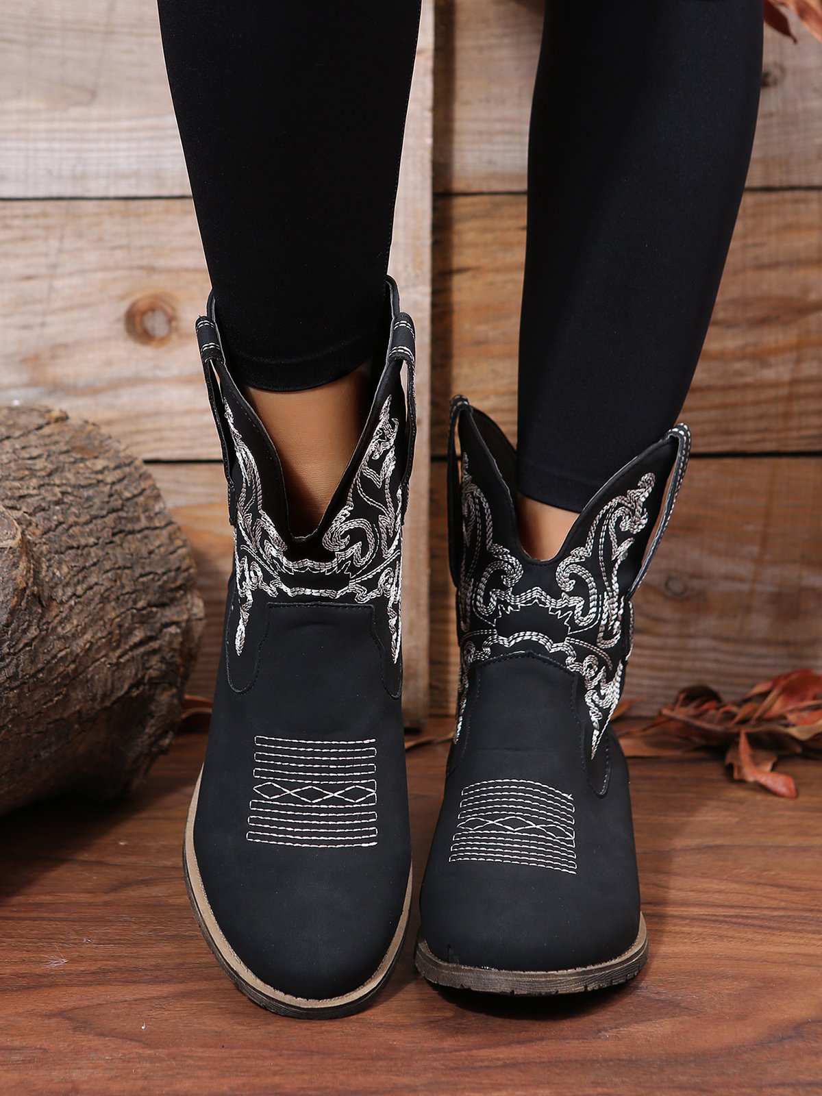 Retro Ethnic Embroidered Cowboy Cowboy Boot