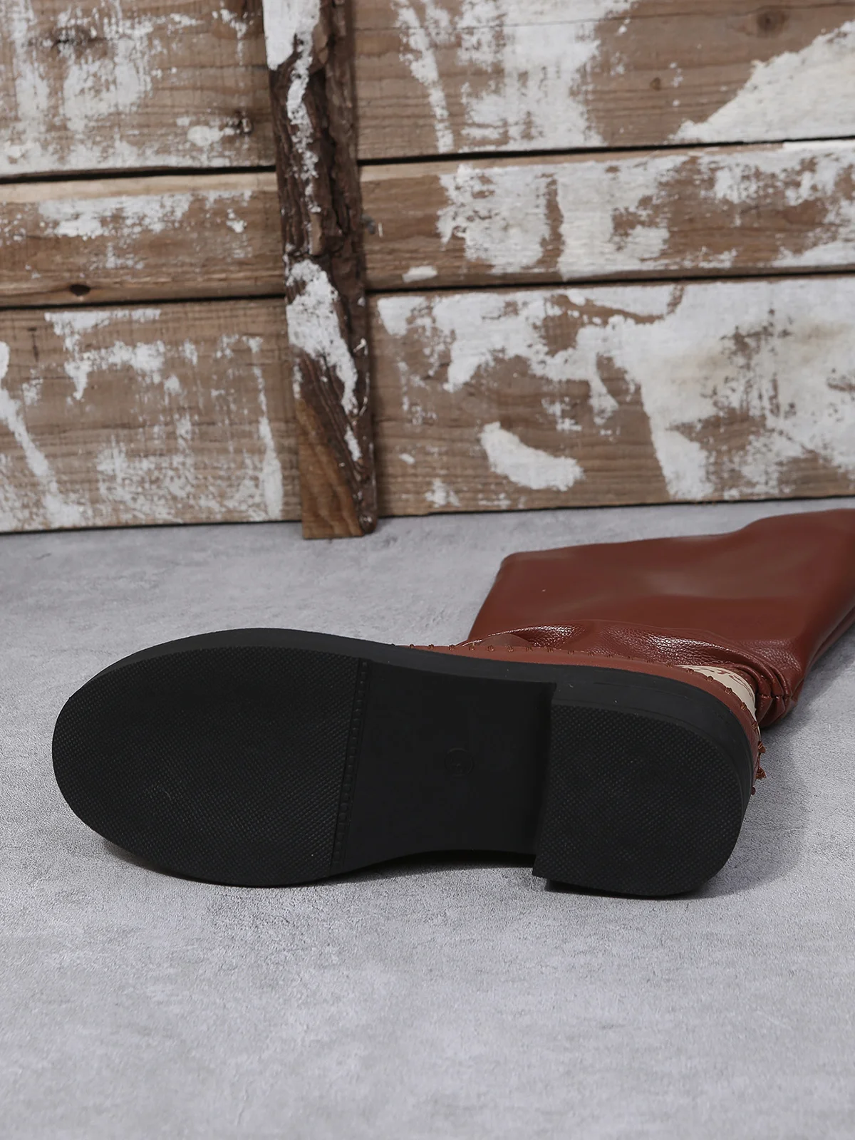 Crinkled Leopard Panel Casual Leather Cowboy Boots