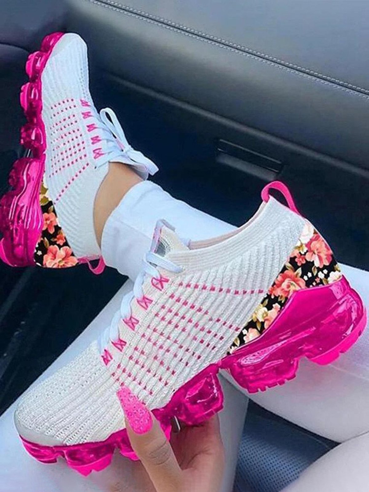 Printed Panel Lightweight Flyknit Air-Cushioned Sneakers