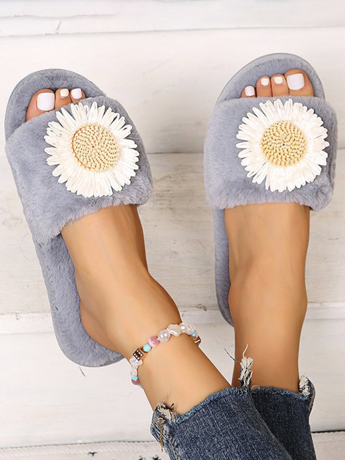 Daisy Furry Home Slippers One Size Small