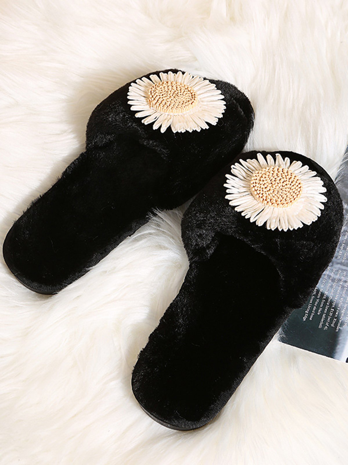Daisy Furry Home Slippers One Size Small