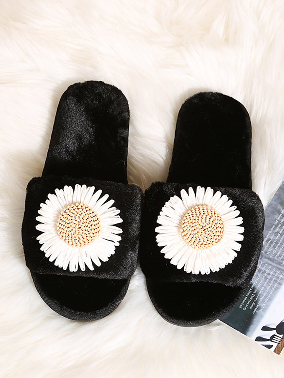 Daisy Furry Home Slippers One Size Small