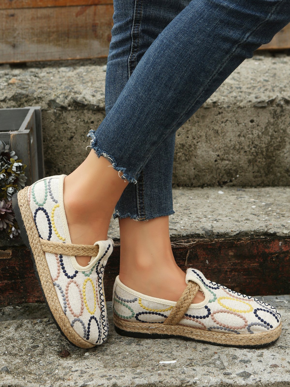 Bohemian Ethnic Style Geometric Straw Sole Portable Shoe