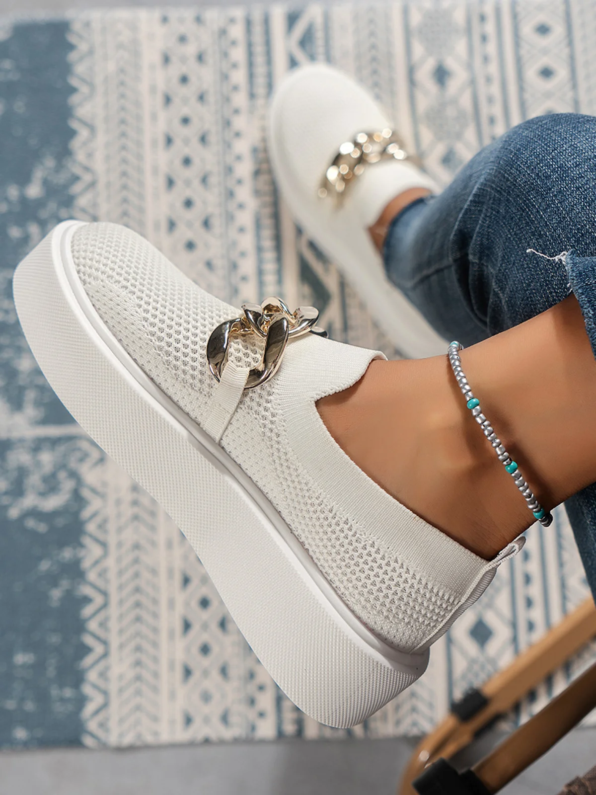 Hollow Breathable Flyknit Solid Color Metal Chain Round Toe Platform Shoes