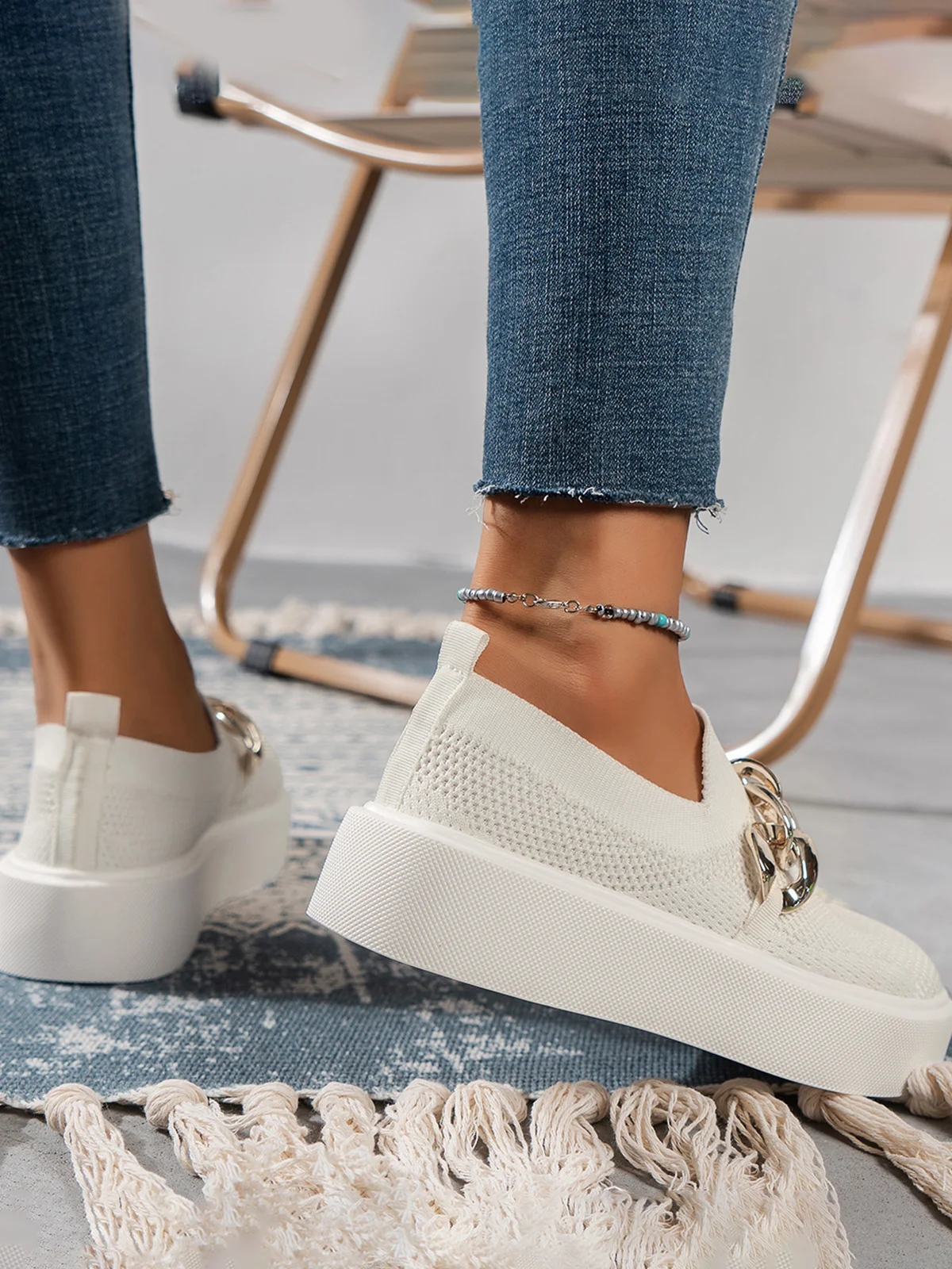 Hollow Breathable Flyknit Solid Color Metal Chain Round Toe Platform Shoes