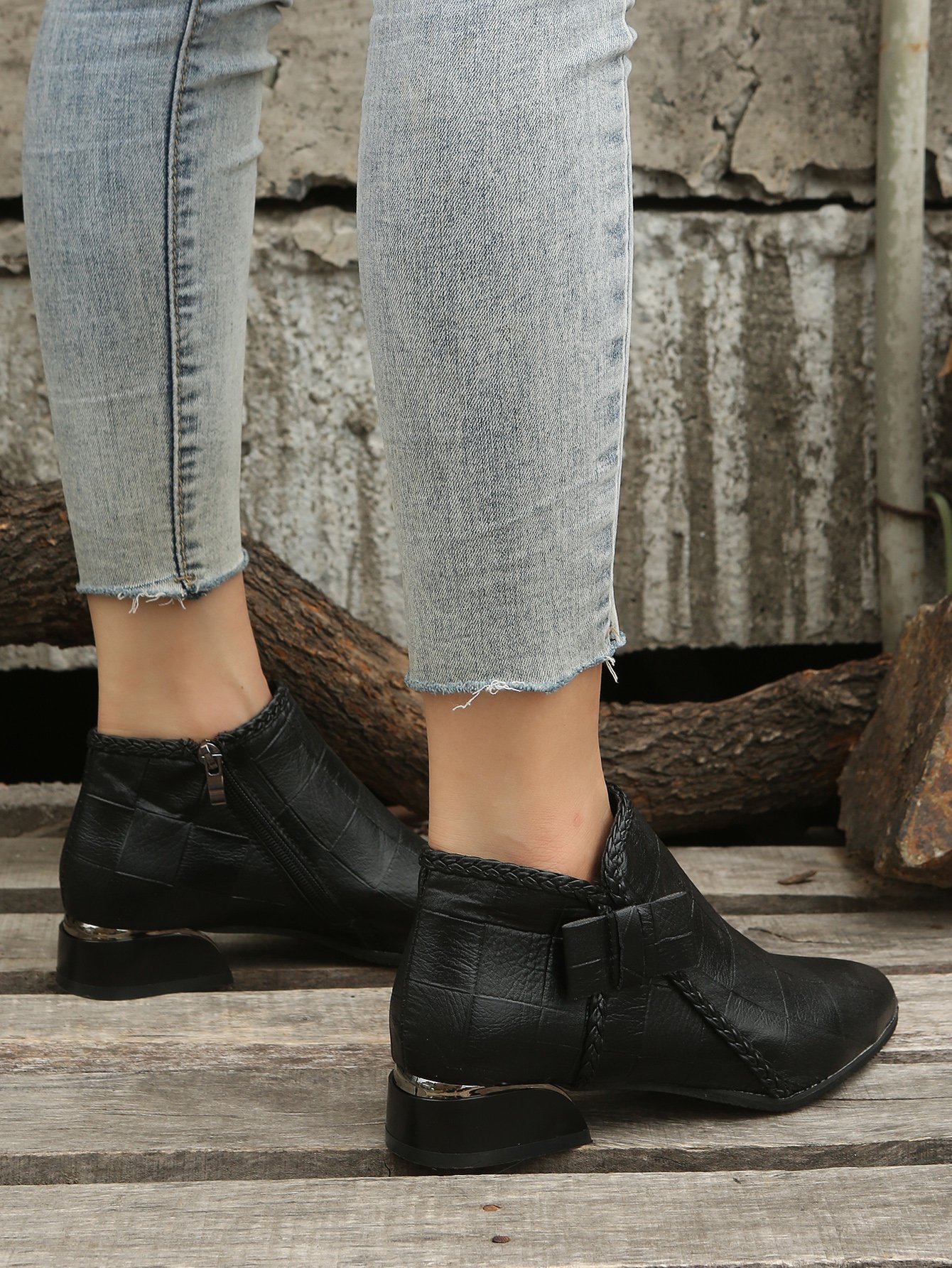 Bow Knot Chunky Heel Pointed Toe Booties