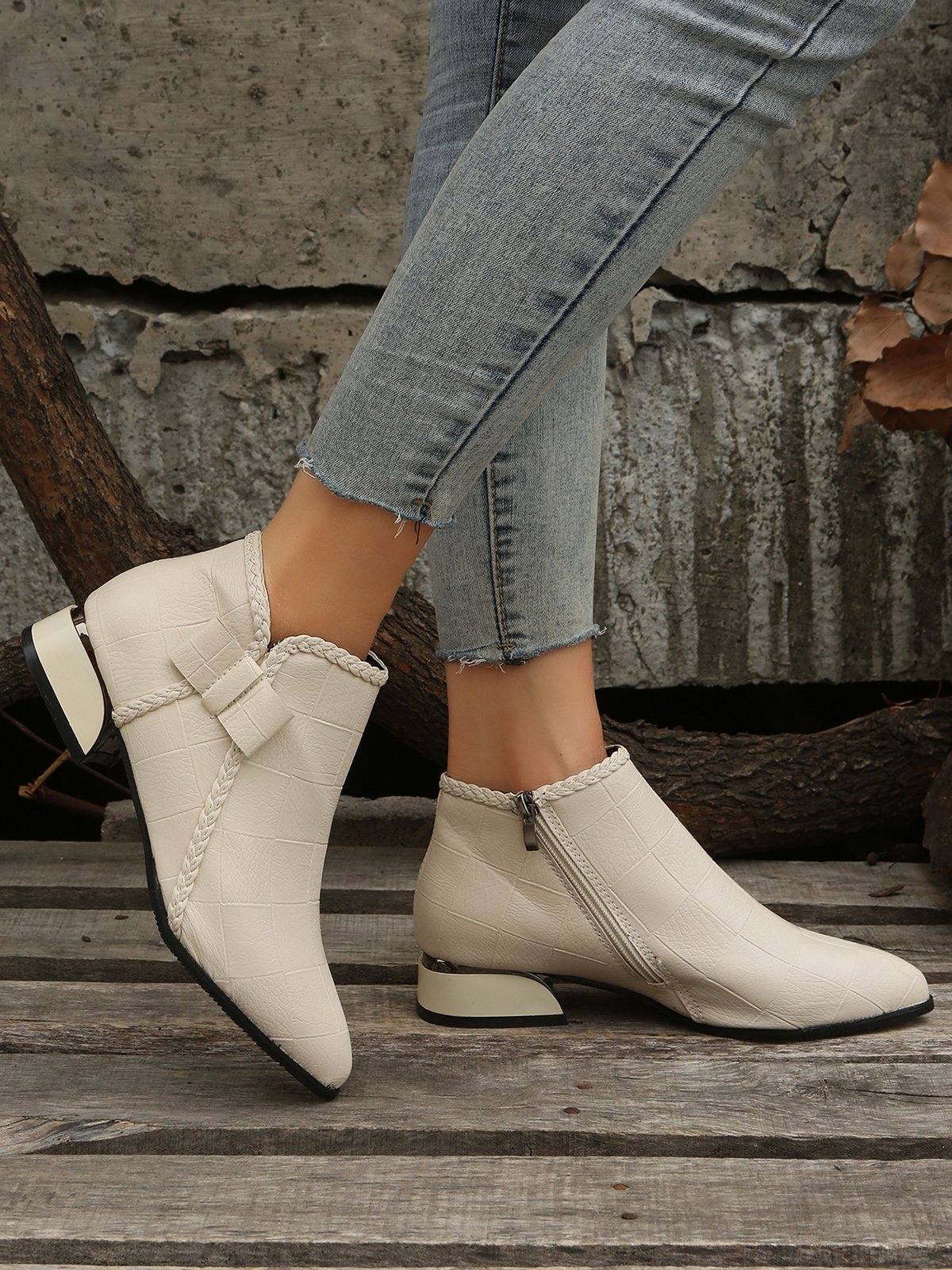Bow Knot Chunky Heel Pointed Toe Booties