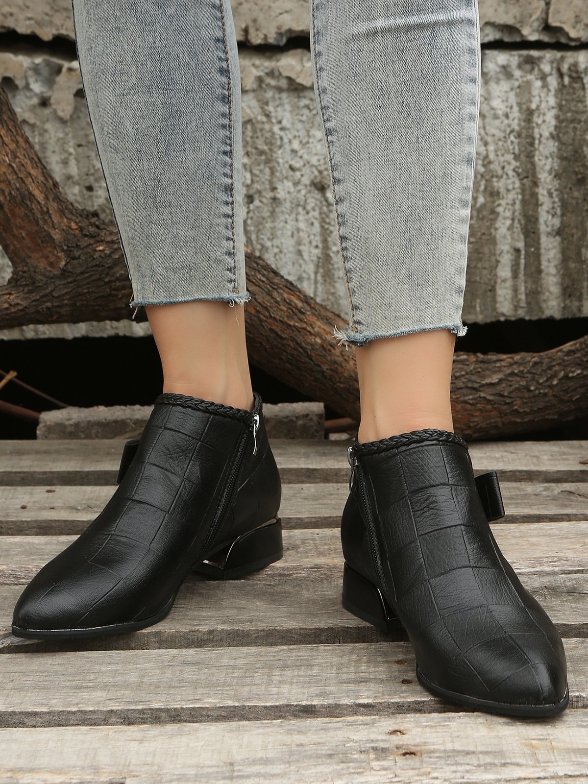 Bow Knot Chunky Heel Pointed Toe Booties