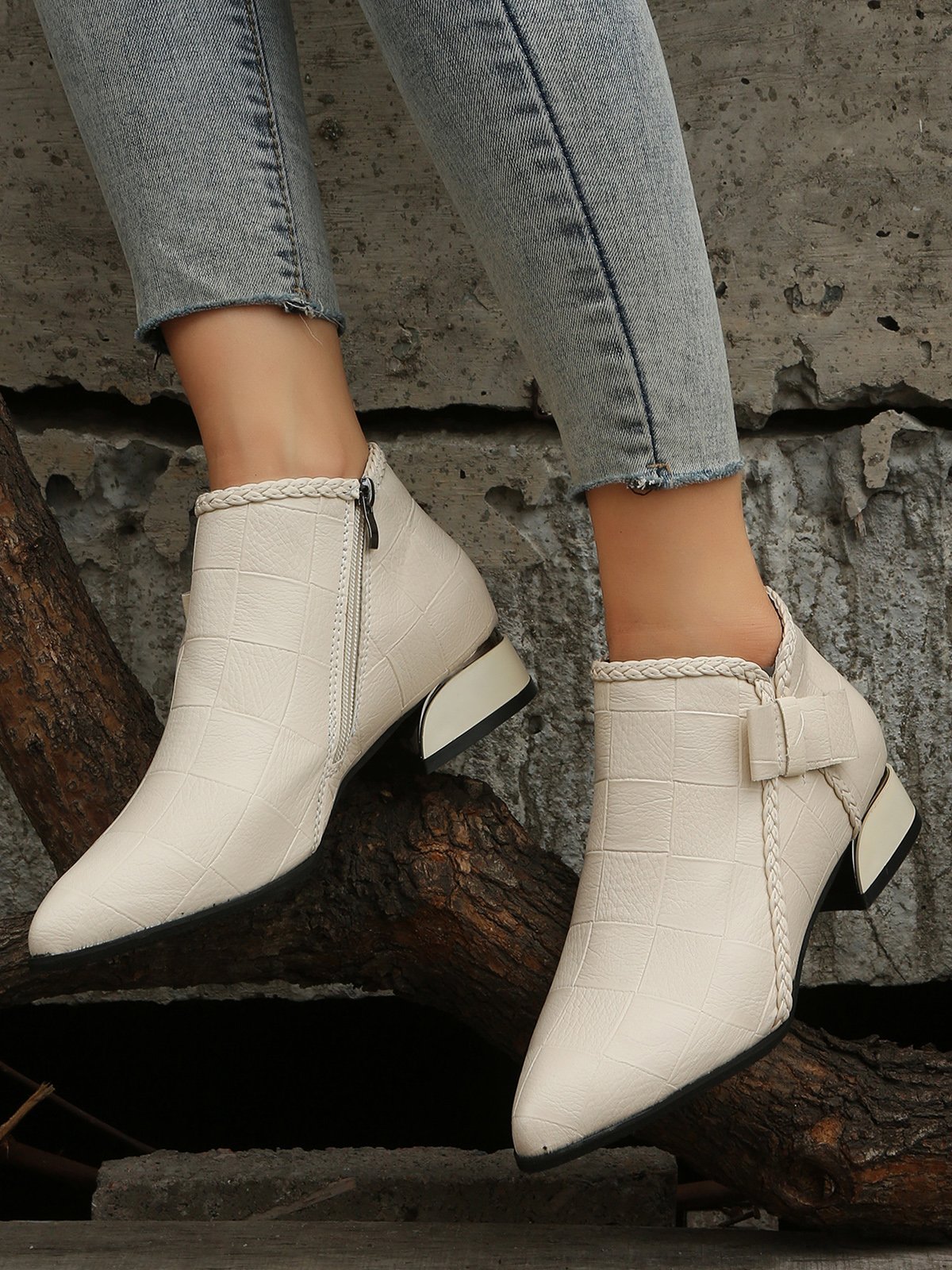 Bow Knot Chunky Heel Pointed Toe Booties