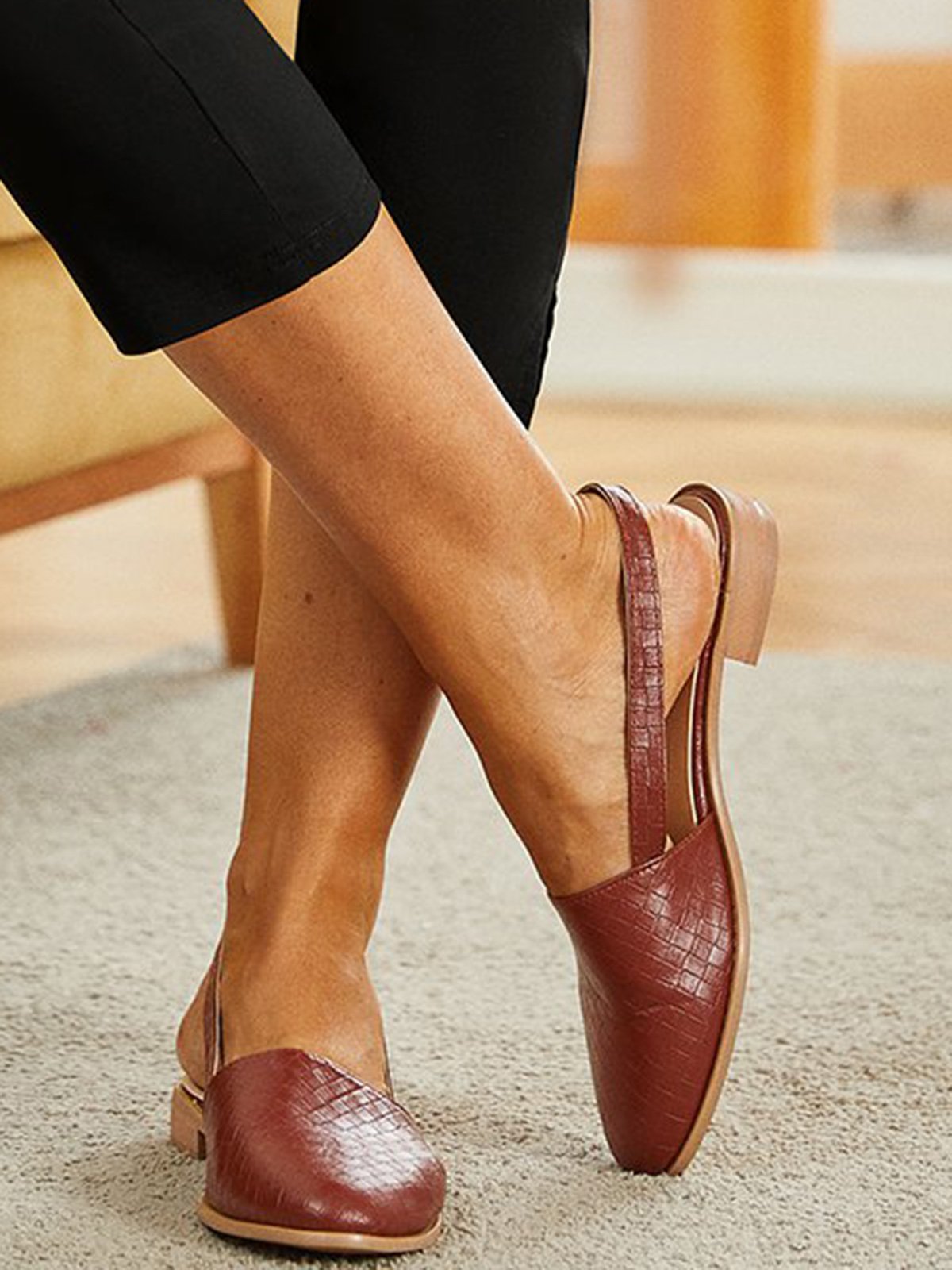 Leather Flats/loafers