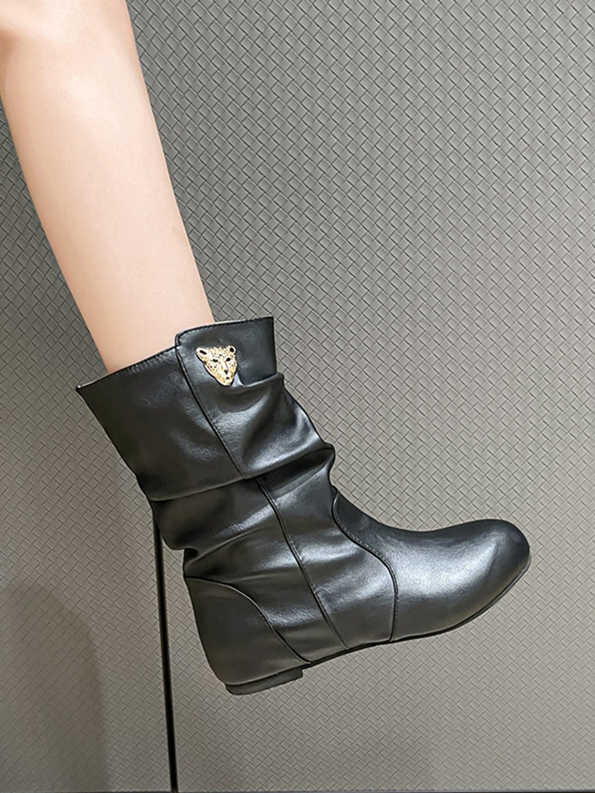 Tiger Metal Trim Crinkle Boots