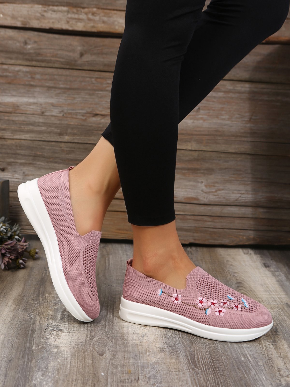 Floral Embroidered Flyknit Sneakers