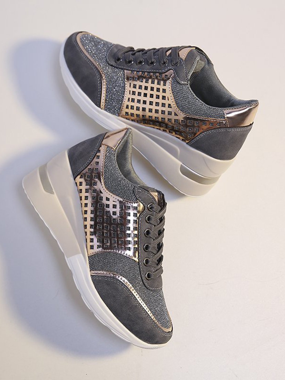 Leopard Gold Solid Color Cutout Mesh Casual Sneakers