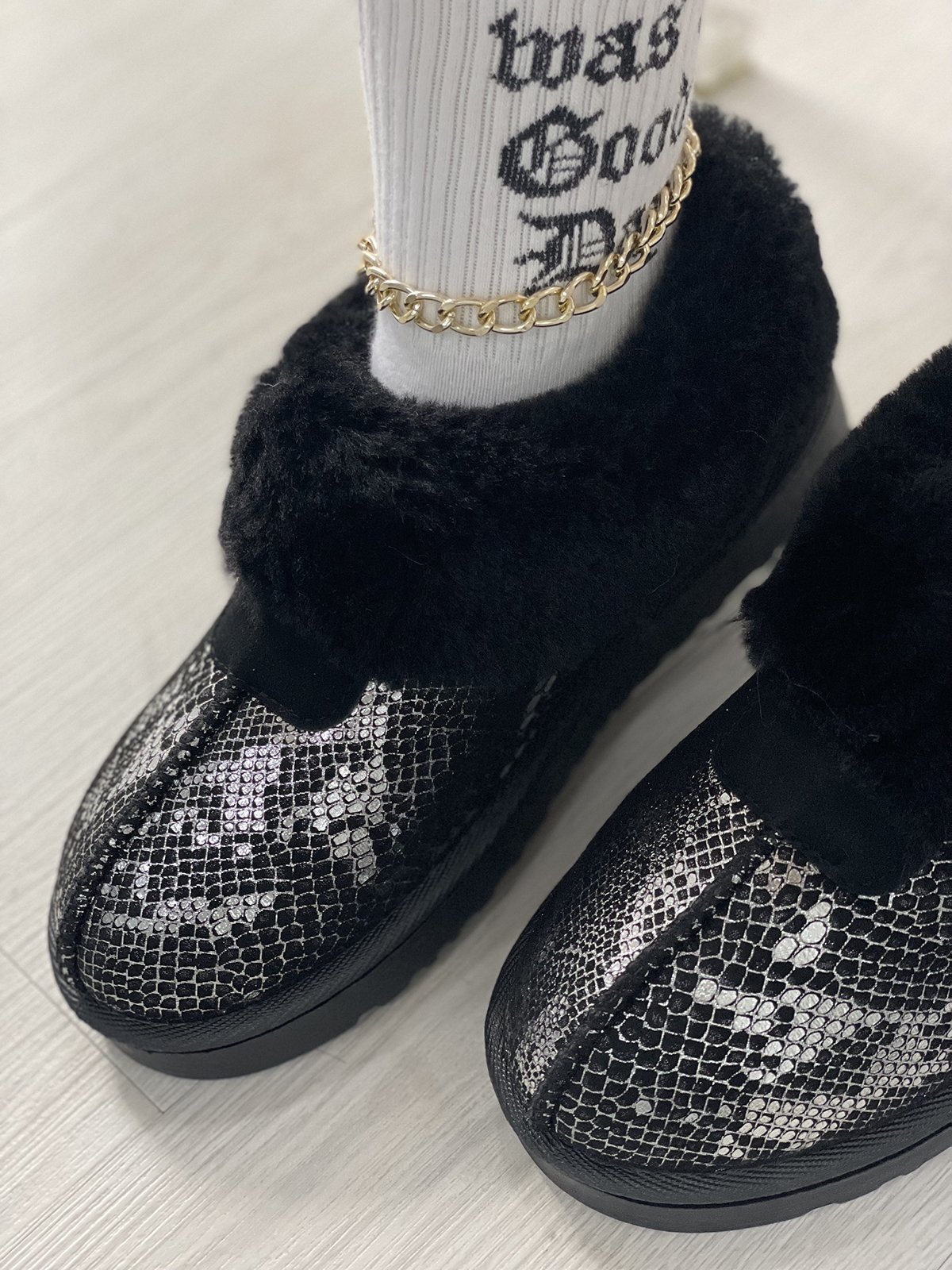 Split Joint Snakeskin Snow Boots