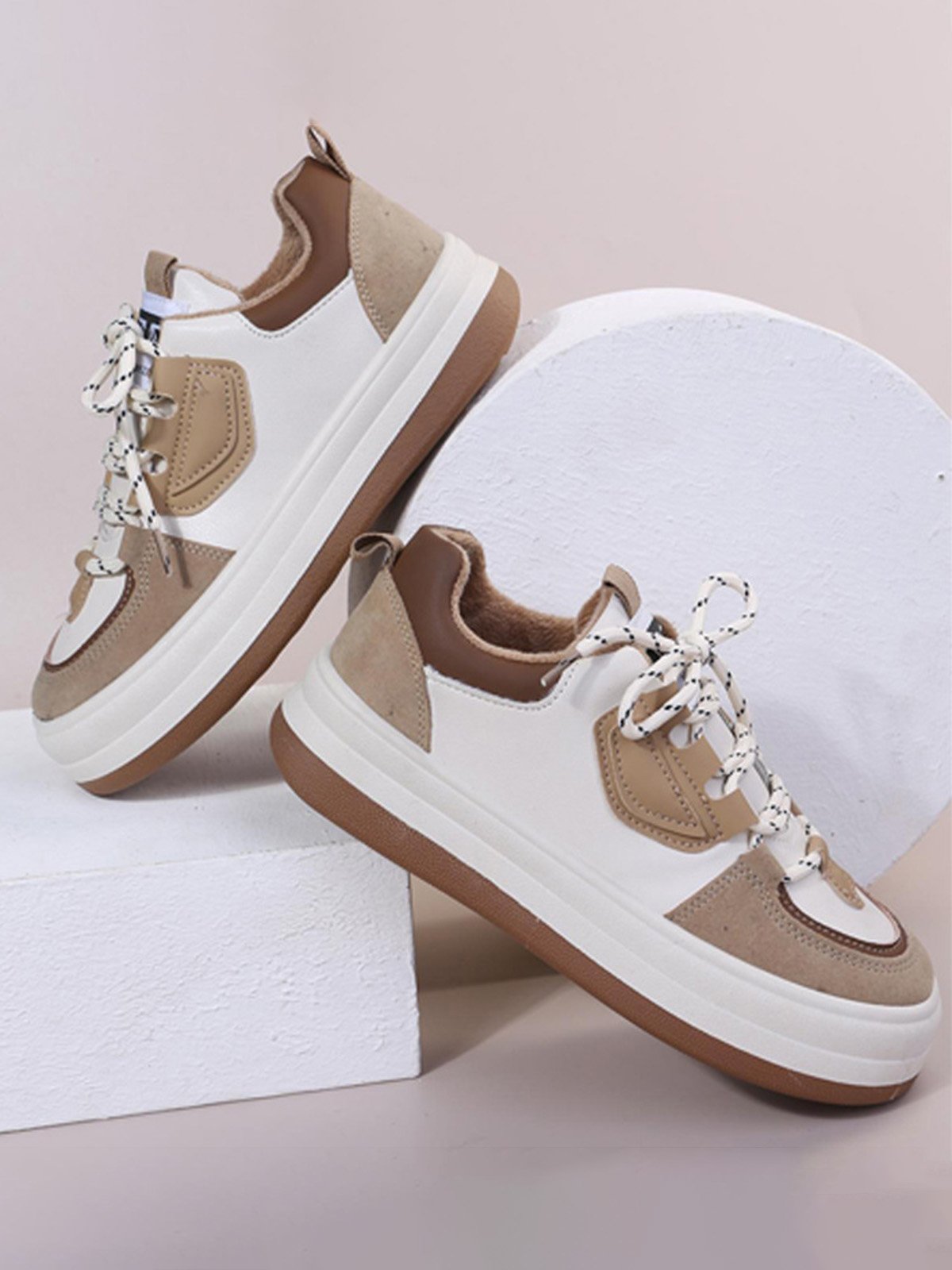 Color Block Warm Lined Sneakers