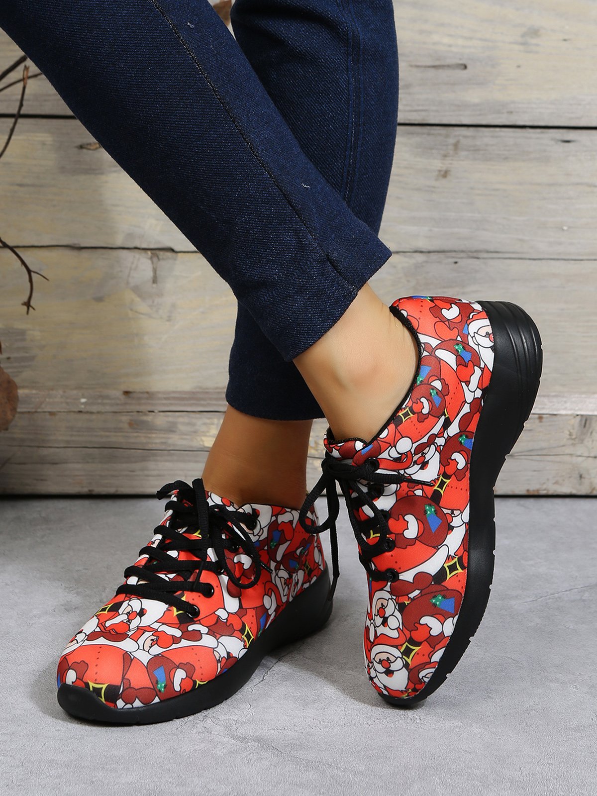 Christmas Santa Red Graphic Casual Sneakers