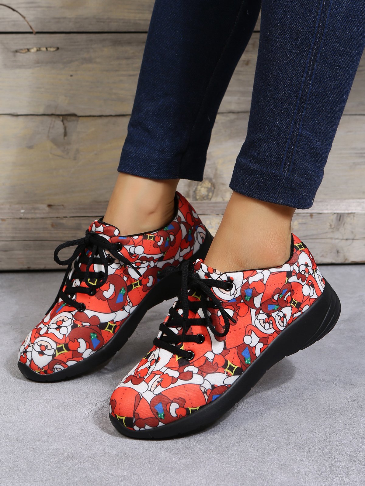 Christmas Santa Red Graphic Casual Sneakers