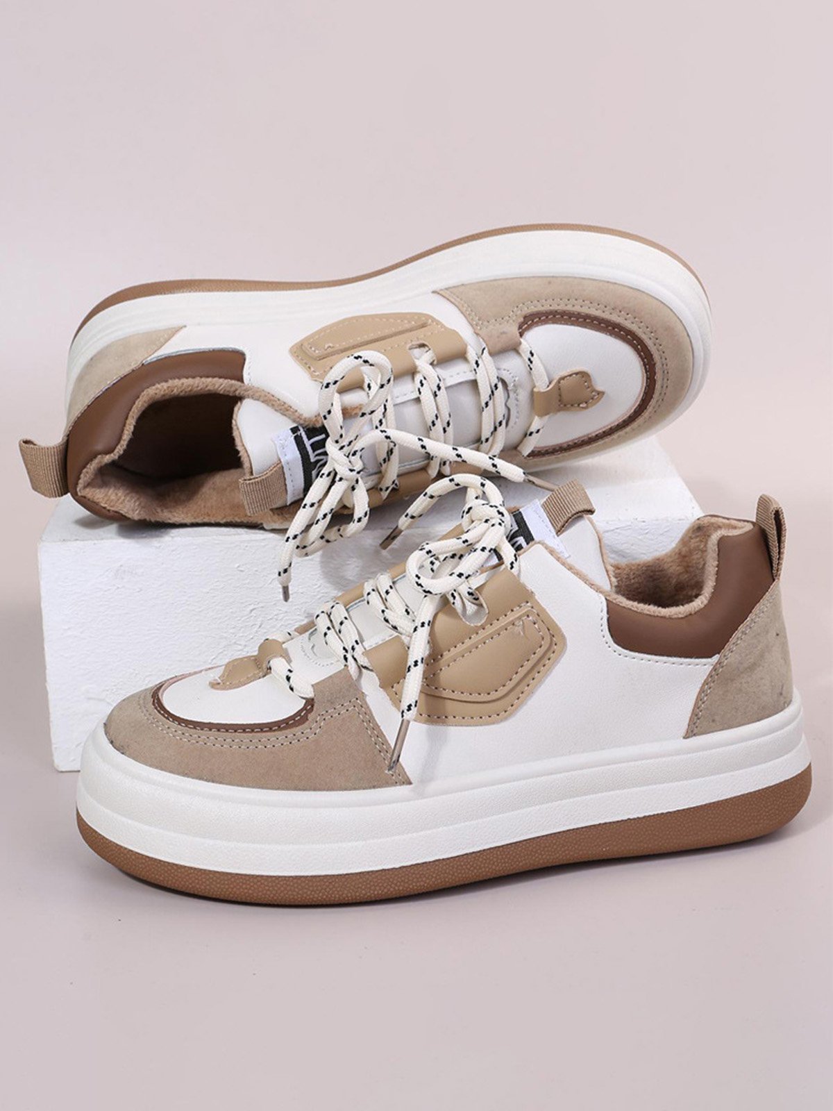 Color Block Warm Lined Sneakers