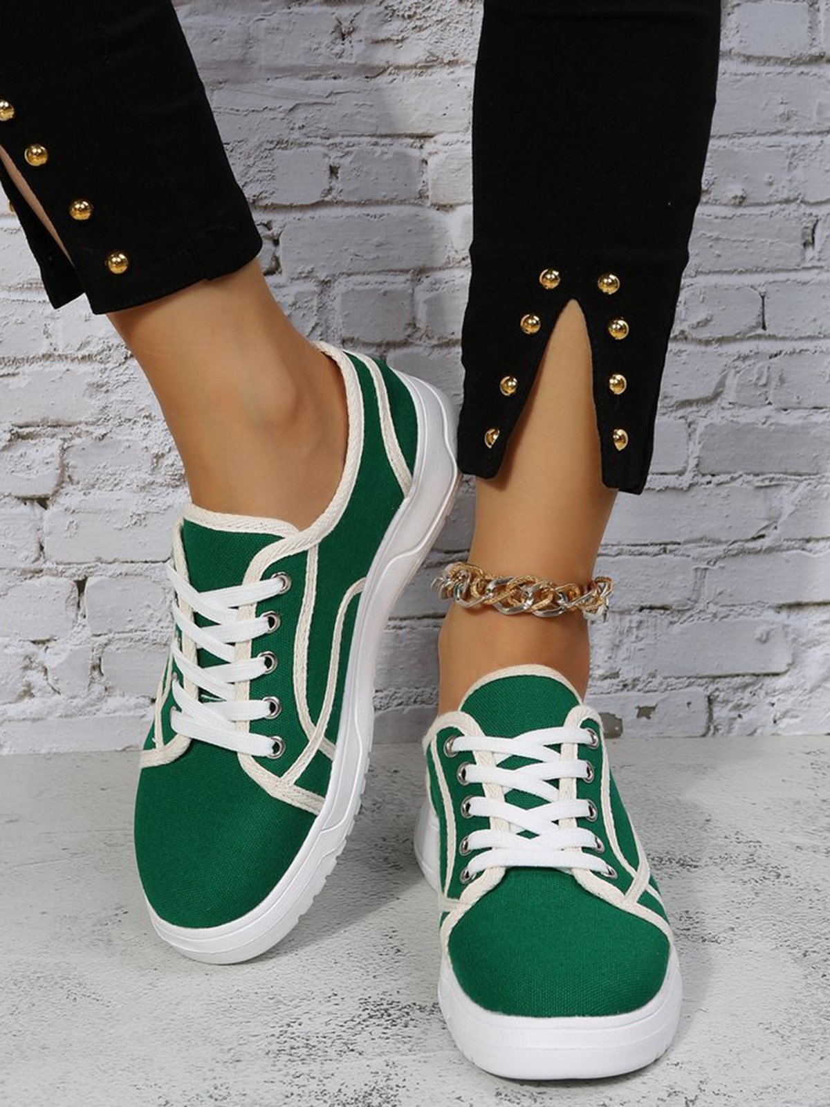 Plus Size Split Joint Canvas Sneakers