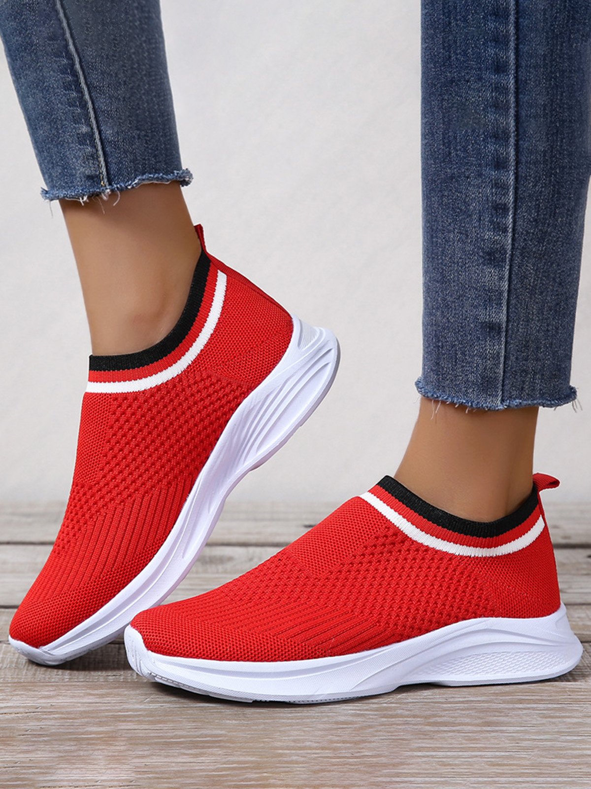 Plus Size Mesh Fabric Sneakers
