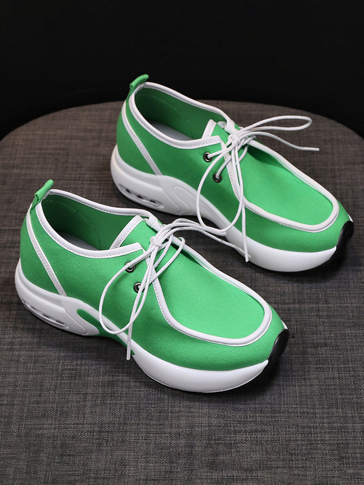 Split Joint Lace-Up Platform Air Cushioned Sneakers