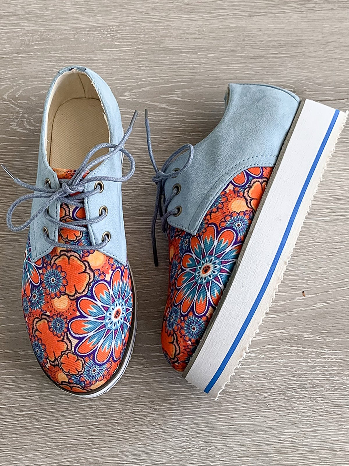 Floral Printed Patchwork Lace Up Shoes