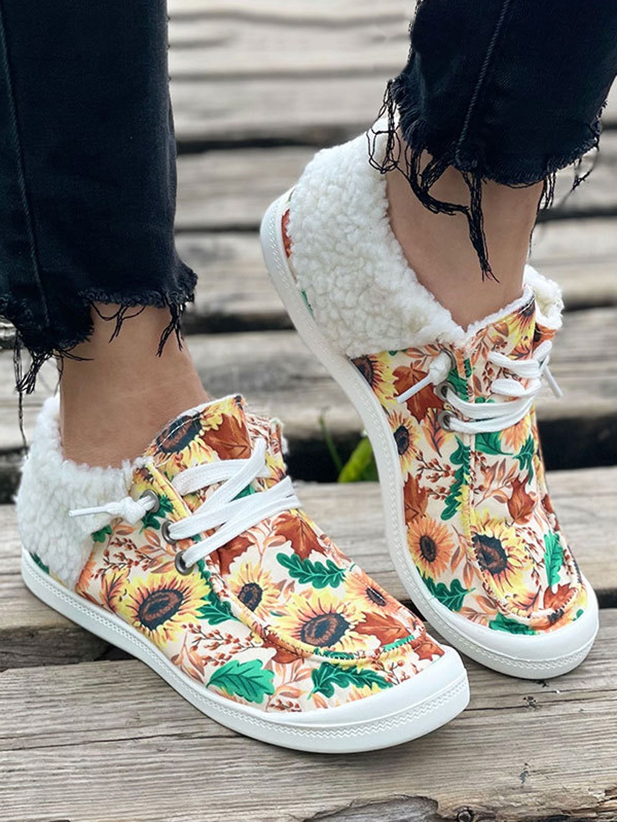 Women's Large Maple Leaf Sunflower Printed Plush Splicing Flat Shoes