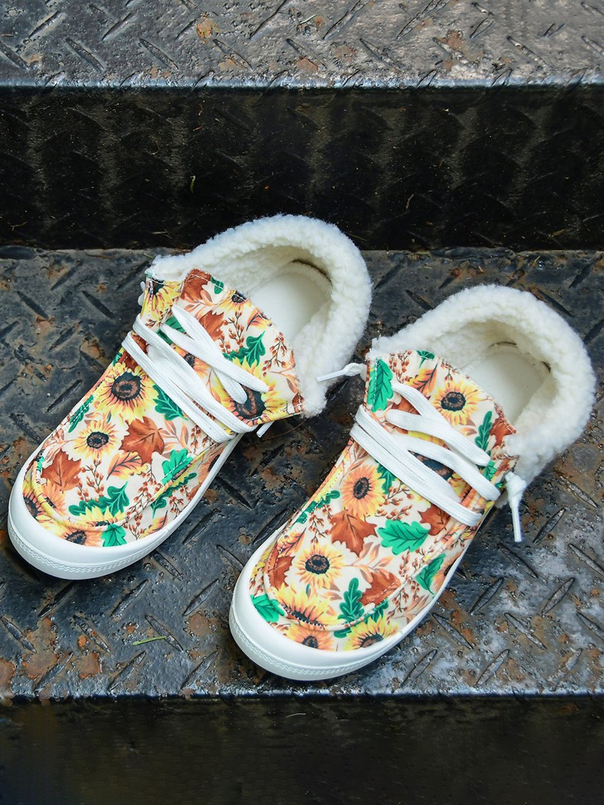Women's Large Maple Leaf Sunflower Printed Plush Splicing Flat Shoes