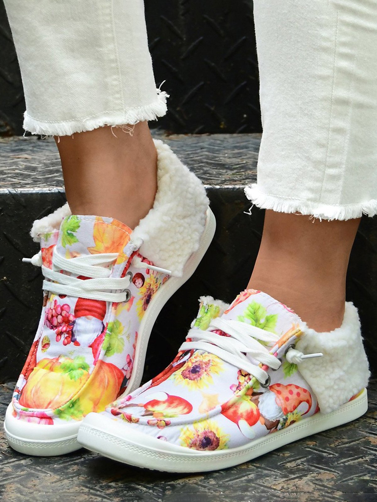 Women's Large Maple Leaf Sunflower Printed Plush Splicing Flat Shoes