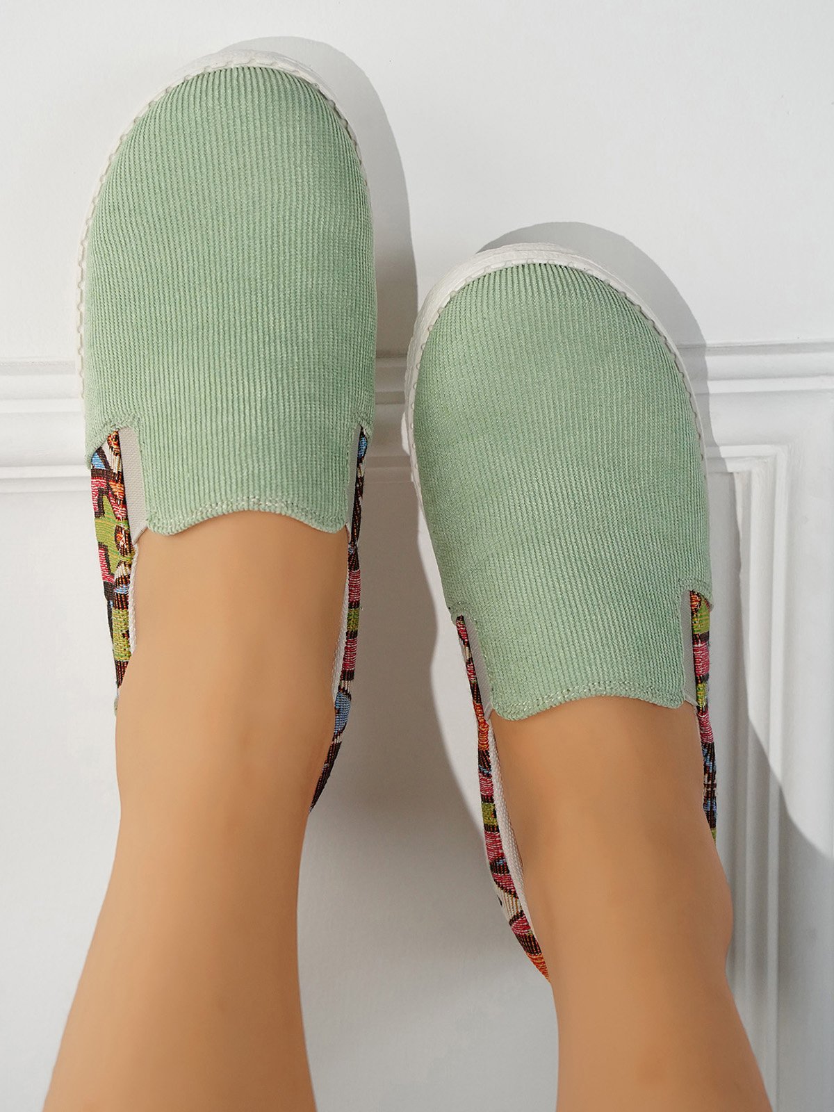 Plus Size Ethnic Split Joint Flats