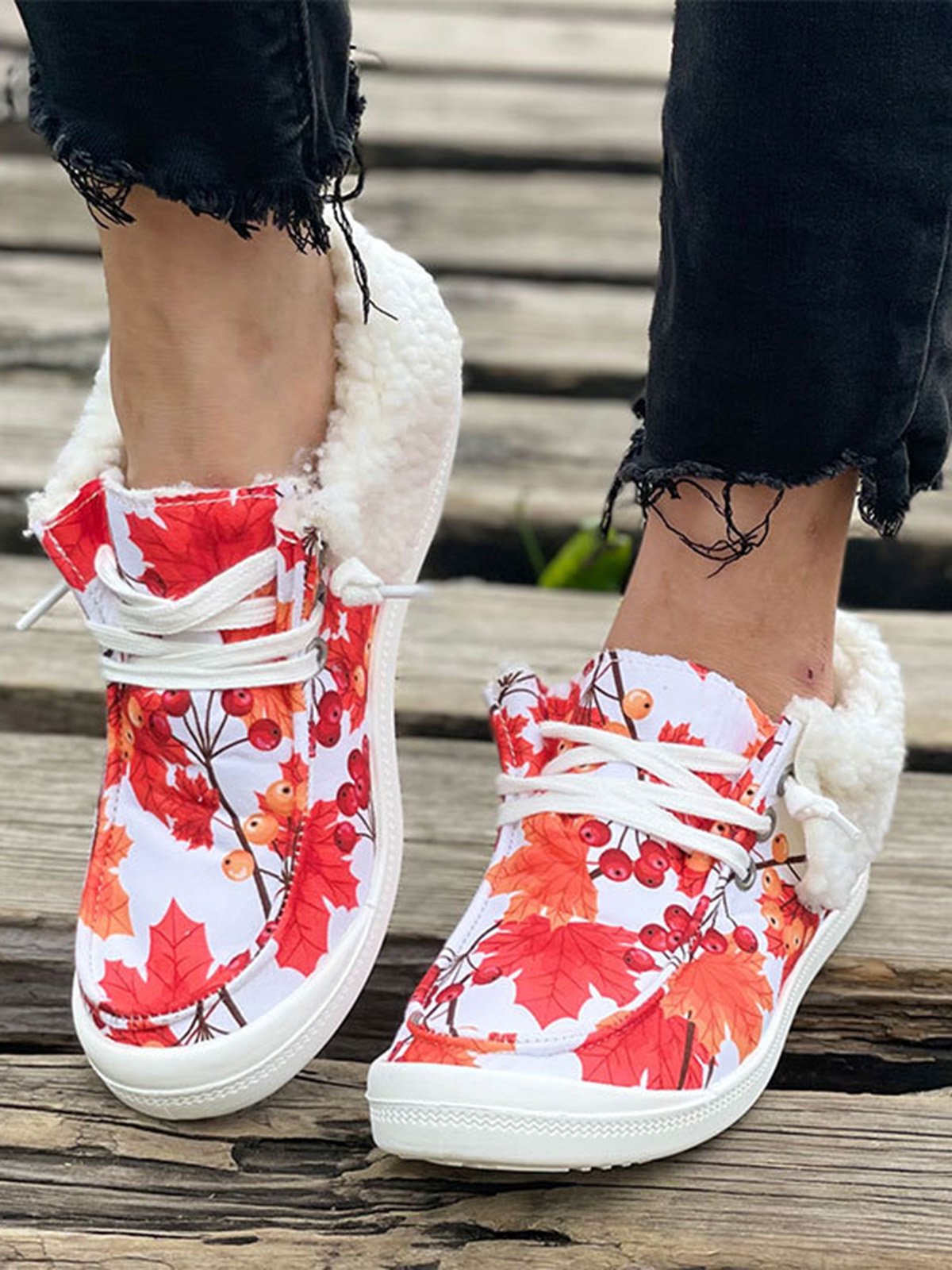 Women's Large Maple Leaf Sunflower Printed Plush Splicing Flat Shoes