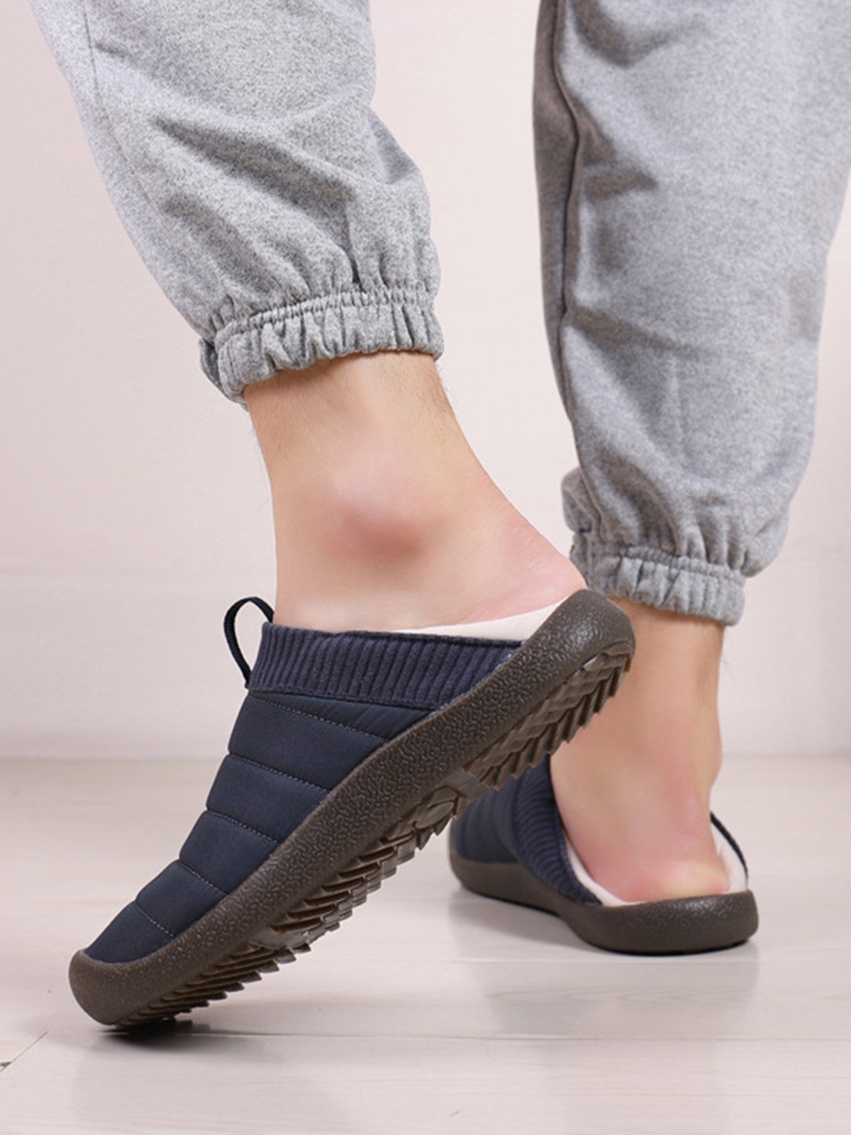 Plus Size Unisex Warm Embossed Slip On Flat Shoes